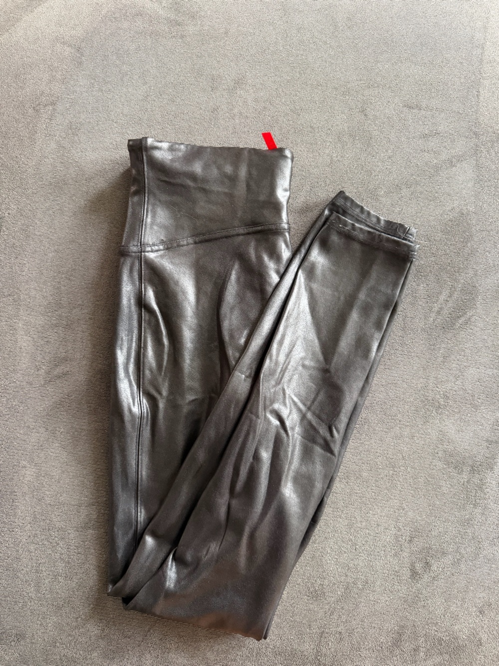Women's faux leather fitted pants